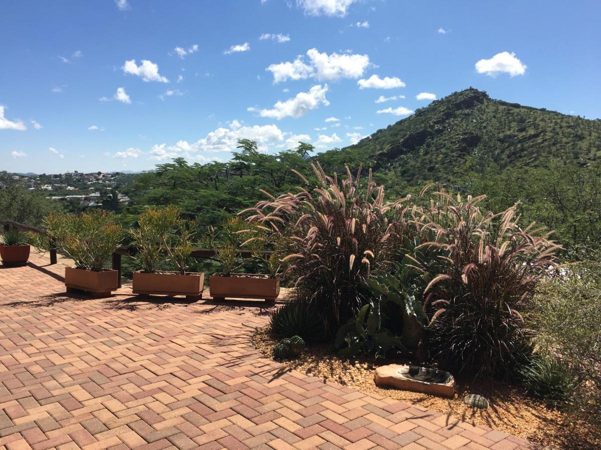 Felsenblick Self-Catering Hotel Windhoek Exterior photo